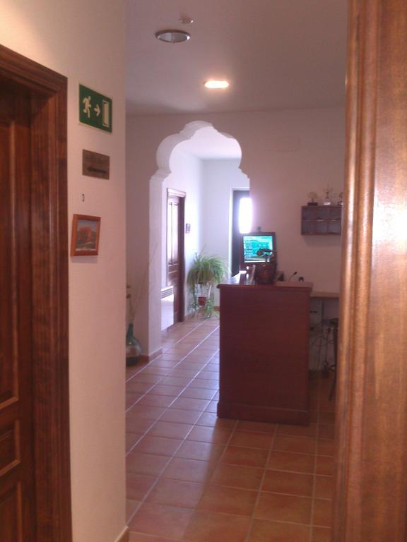 Hostal Rural La Casa Verde Cheles 外观 照片